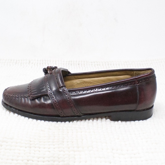 Bass Other - SALE!!! G.H. Bass Weejuns Red Leather Loafers 9.5